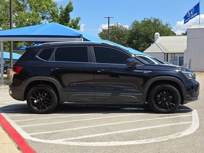 2022 Volkswagen Taos SE