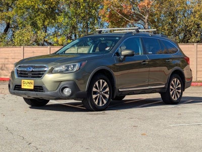 2018 Subaru Outback Touring