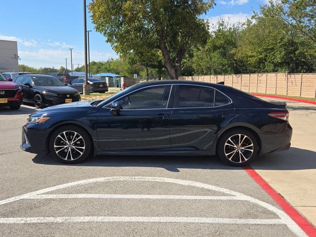 2019 Toyota Camry SE