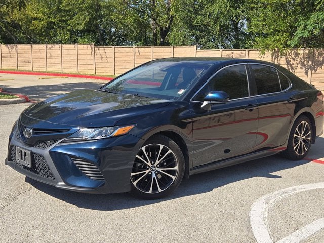 2019 Toyota Camry SE