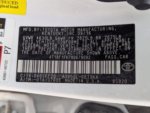 2017 Toyota Camry SE