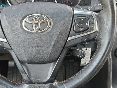 2017 Toyota Camry SE