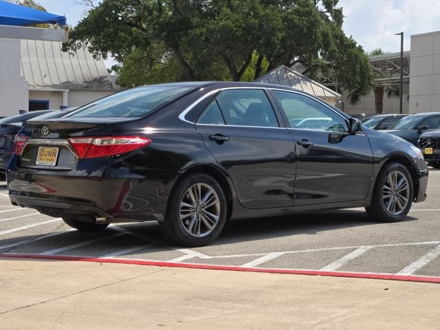 2017 Toyota Camry SE