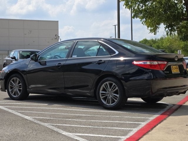 2017 Toyota Camry SE