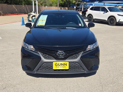 2020 Toyota Camry SE