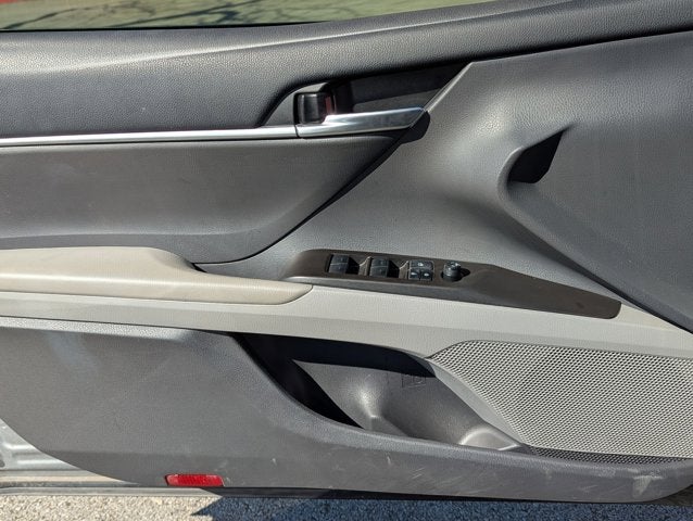 2024 Toyota Camry Hybrid SE