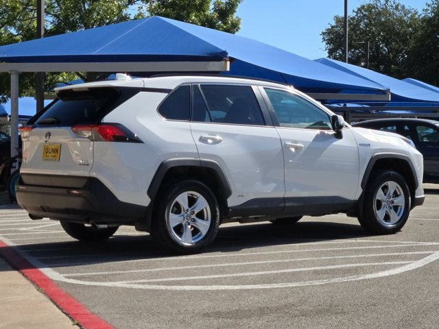 2021 Toyota RAV4 Hybrid XLE
