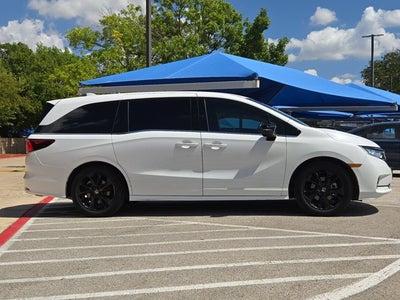 2023 Honda Odyssey Sport