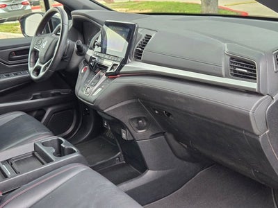 2024 Honda Odyssey Sport