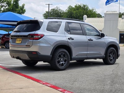 2025 Honda Pilot TrailSport