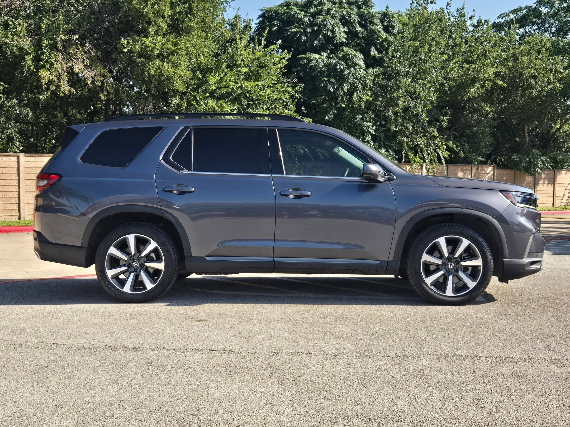 2024 Honda Pilot Elite
