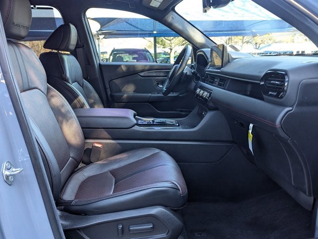 2025 Honda Pilot Black Edition