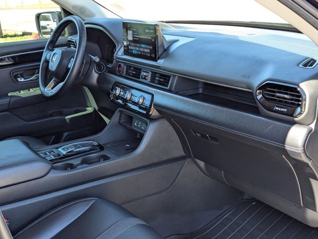 2025 Honda Pilot Base