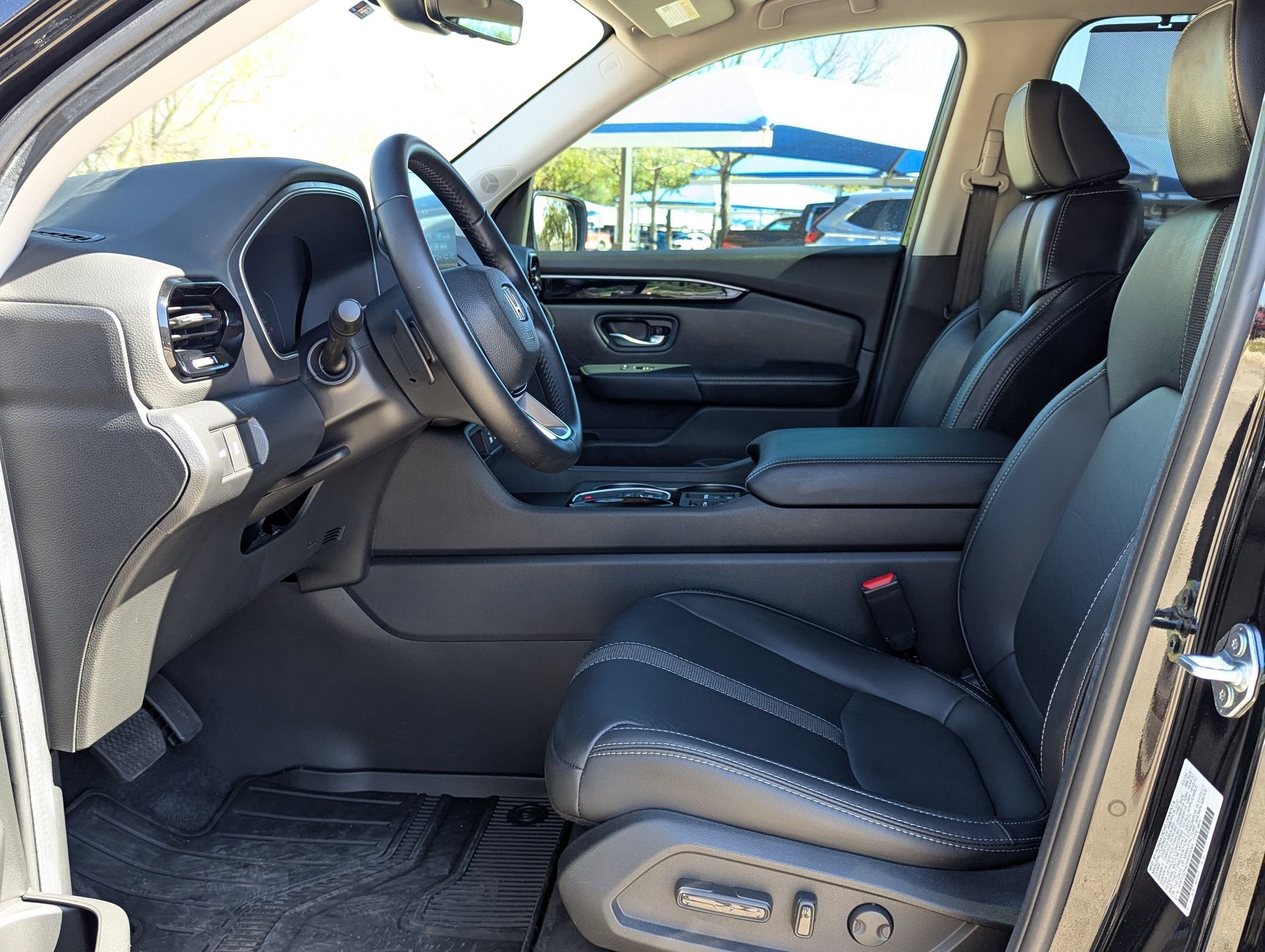 2025 Honda Pilot Base