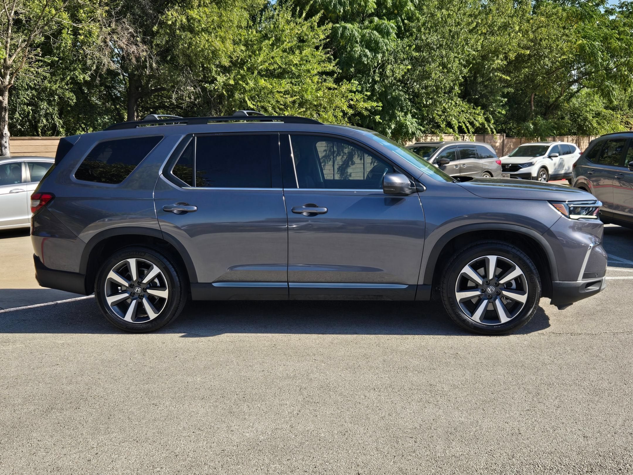 2024 Honda Pilot Touring