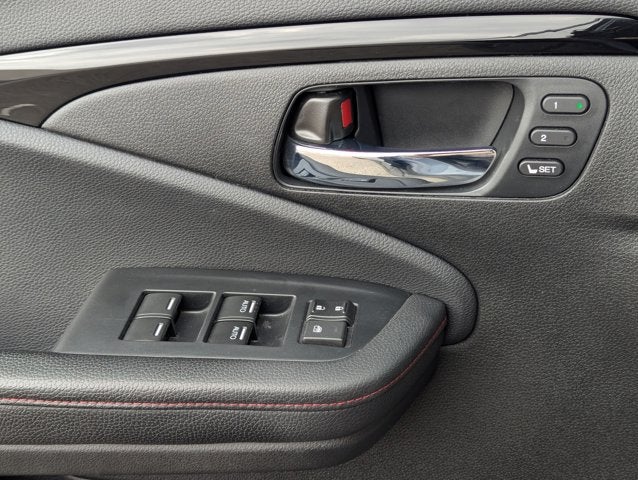 2022 Honda Ridgeline Black Edition