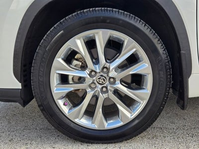 2020 Toyota Highlander Base