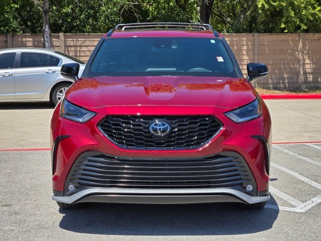2025 Toyota Highlander Base