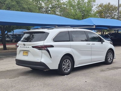 2026 Toyota Sienna Base