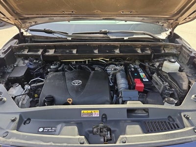 2021 Toyota Highlander Base