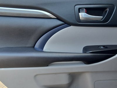 2018 Toyota Highlander Base