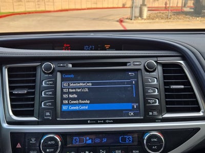 2018 Toyota Highlander Base