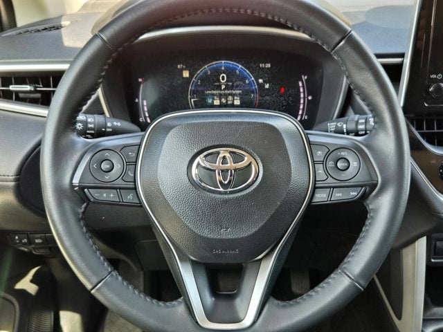 2025 Toyota Corolla Cross XLE