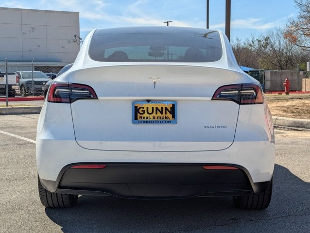 2024 Tesla Model Y Long Range