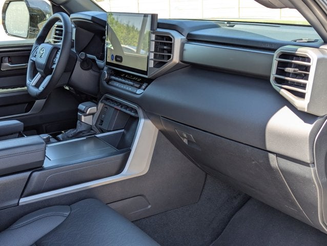 2025 Toyota Sequoia Base