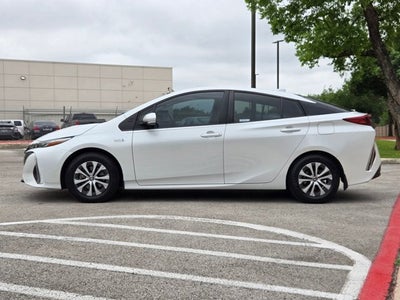 2022 Toyota Prius Prime XLE