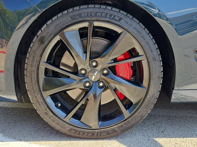 2023 Genesis G70 3.3T