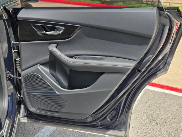 2024 Audi Q8 Prestige