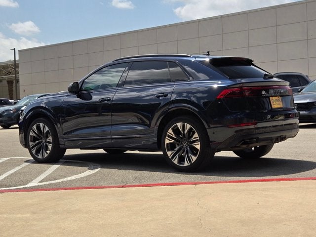 2024 Audi Q8 Prestige