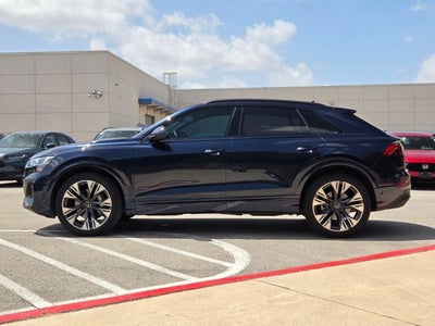 2024 Audi Q8 Prestige