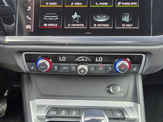 2025 Audi Q3 S line Premium