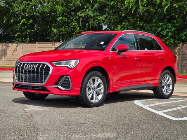 2025 Audi Q3 S line Premium
