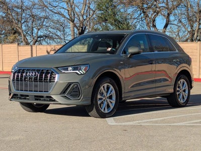 2025 Audi Q3 S line Premium