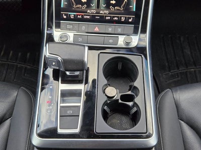 2021 Audi Q8 Premium Plus