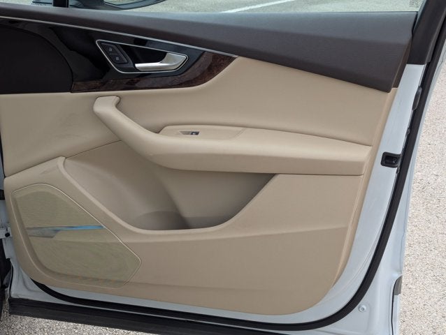 2018 Audi Q7 Premium Plus