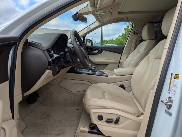 2018 Audi Q7 Premium Plus