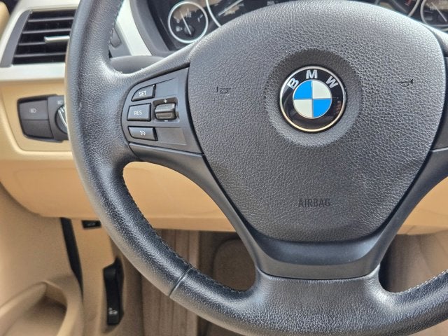 2016 BMW 3 Series 320i