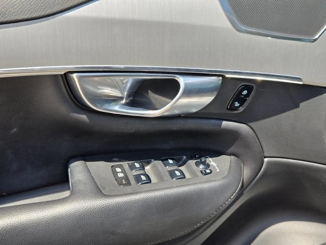 2023 Volvo XC90 Core