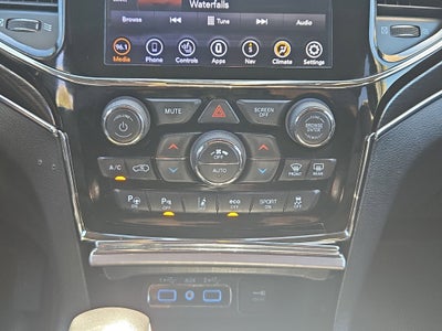 2020 Jeep Grand Cherokee Trailhawk