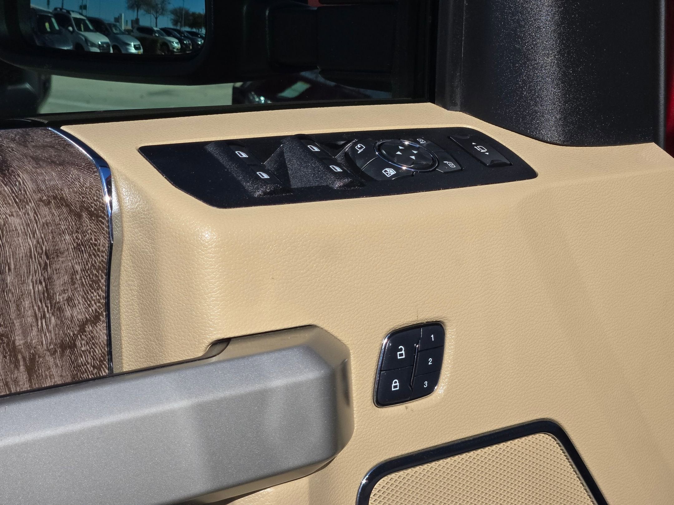 2018 Ford Super Duty F-250 SRW LARIAT