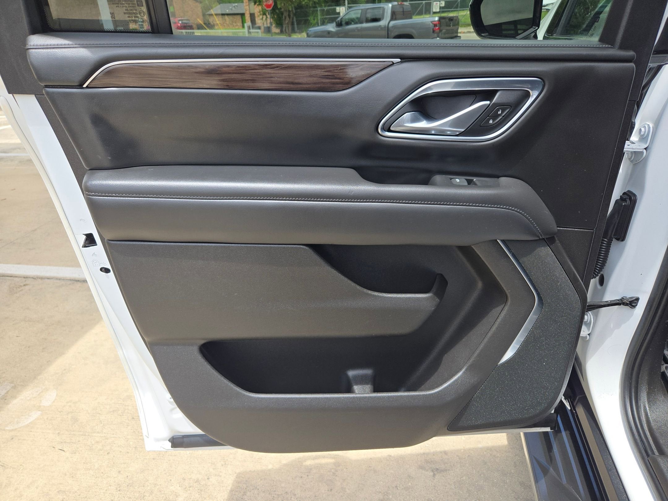 2021 Chevrolet Suburban LS