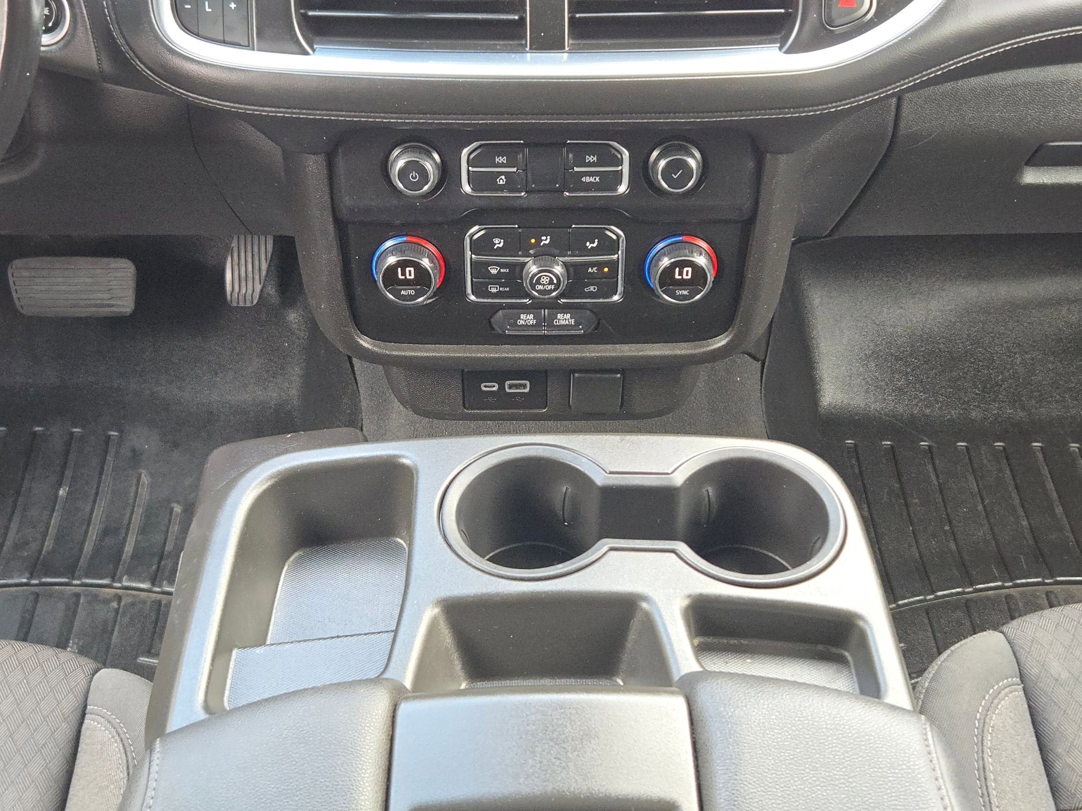 2021 Chevrolet Suburban LS