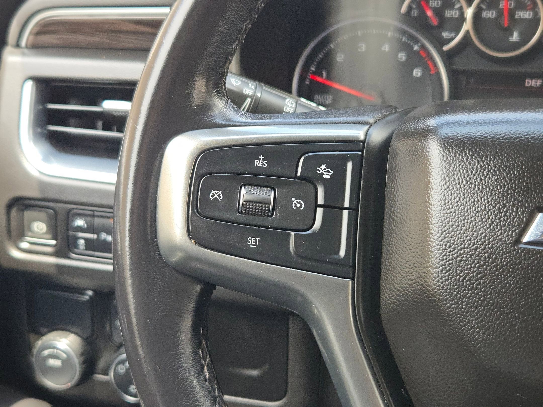2021 Chevrolet Suburban LS