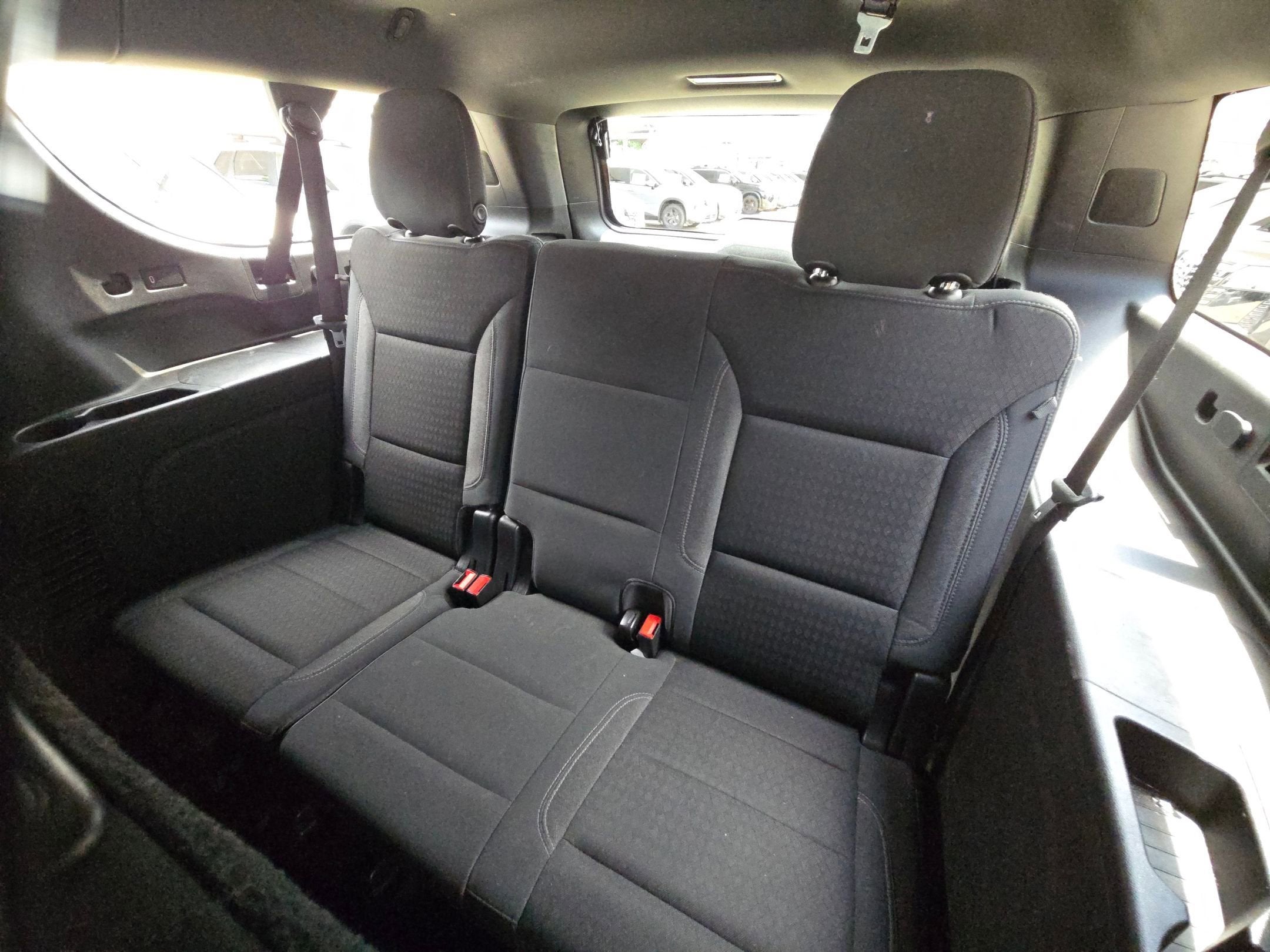 2021 Chevrolet Suburban LS