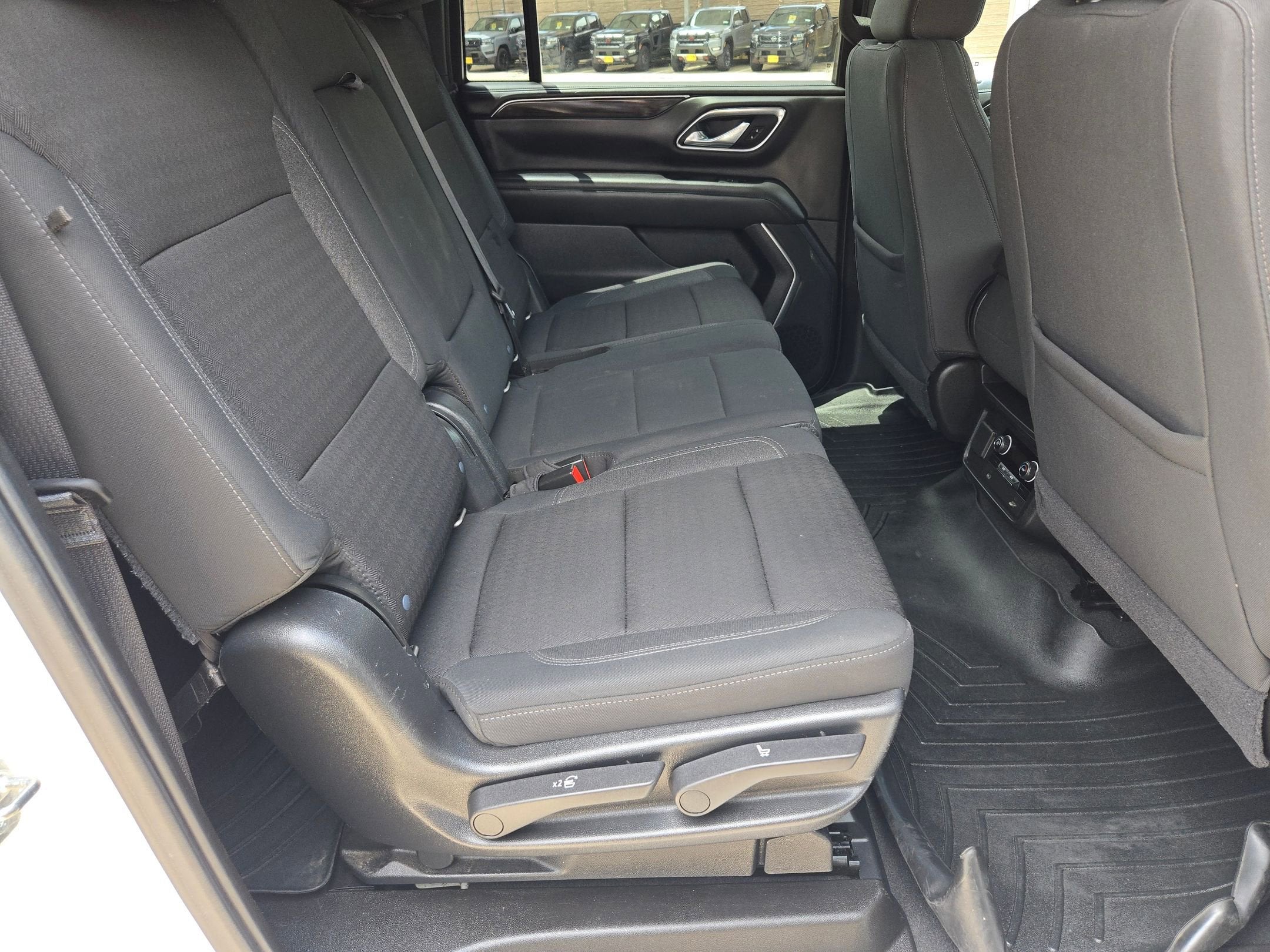 2021 Chevrolet Suburban LS