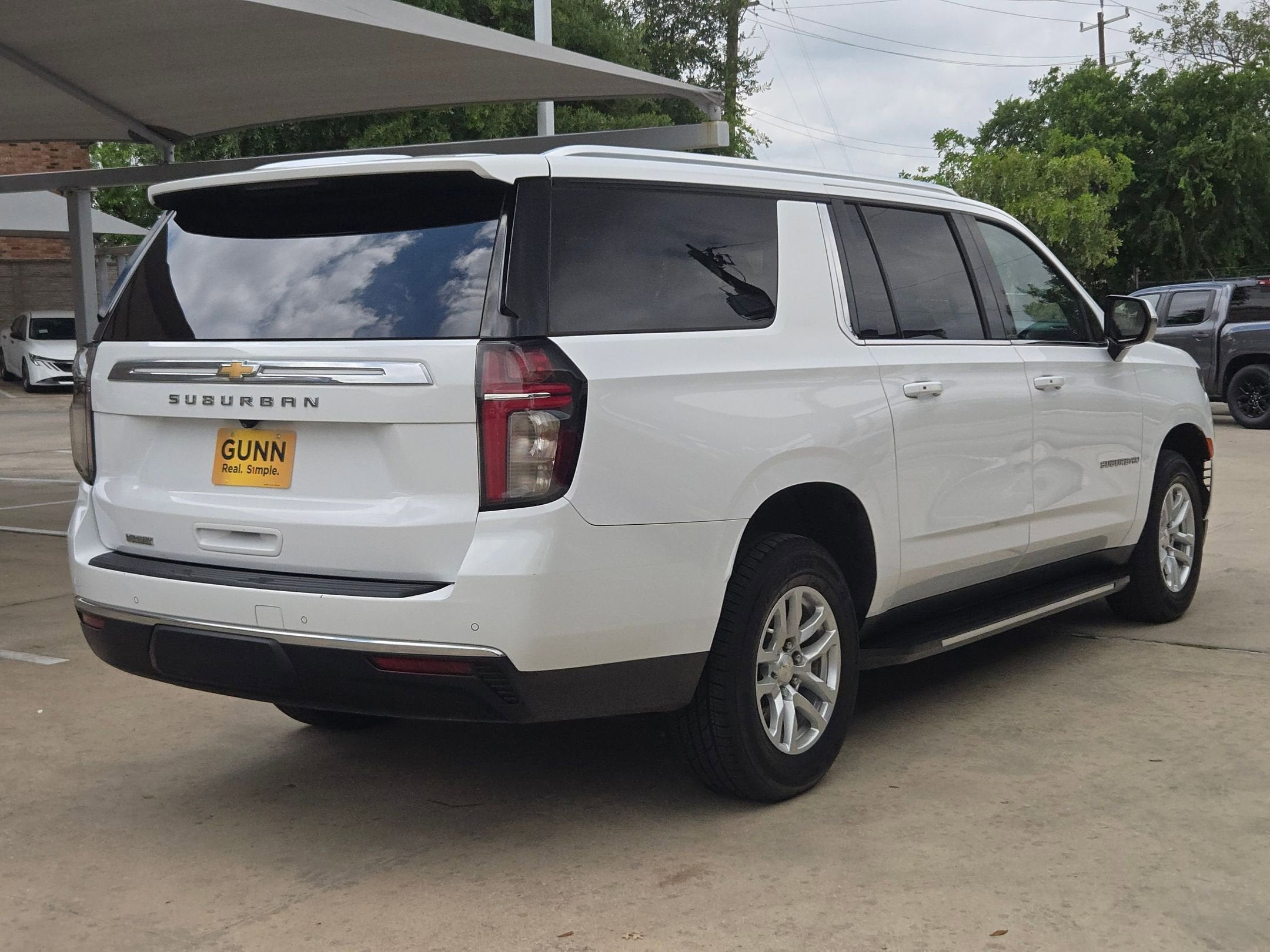 2021 Chevrolet Suburban LS